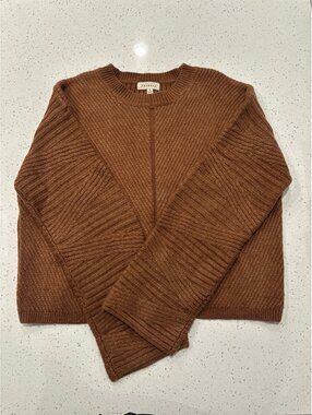 Promesa Sweater Size Small